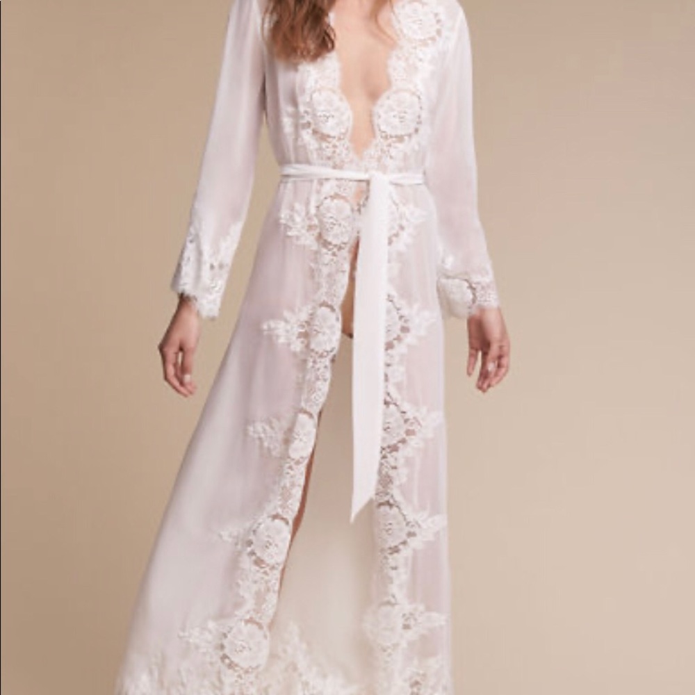 BHLDN Naila Bridal Robe Size Small by Homebodii